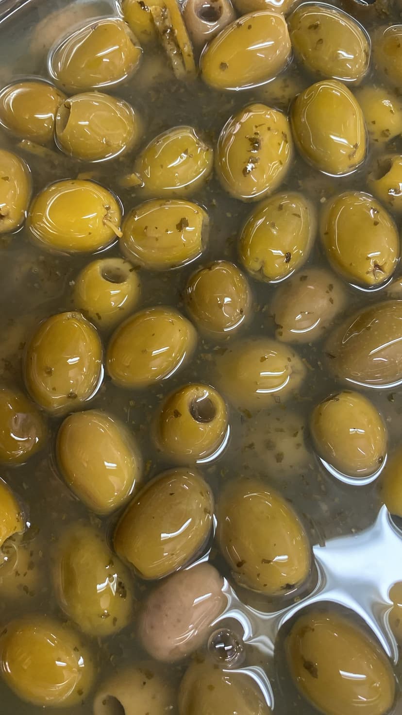 Marinated Olives  Lemon,Garlic & Coriander
