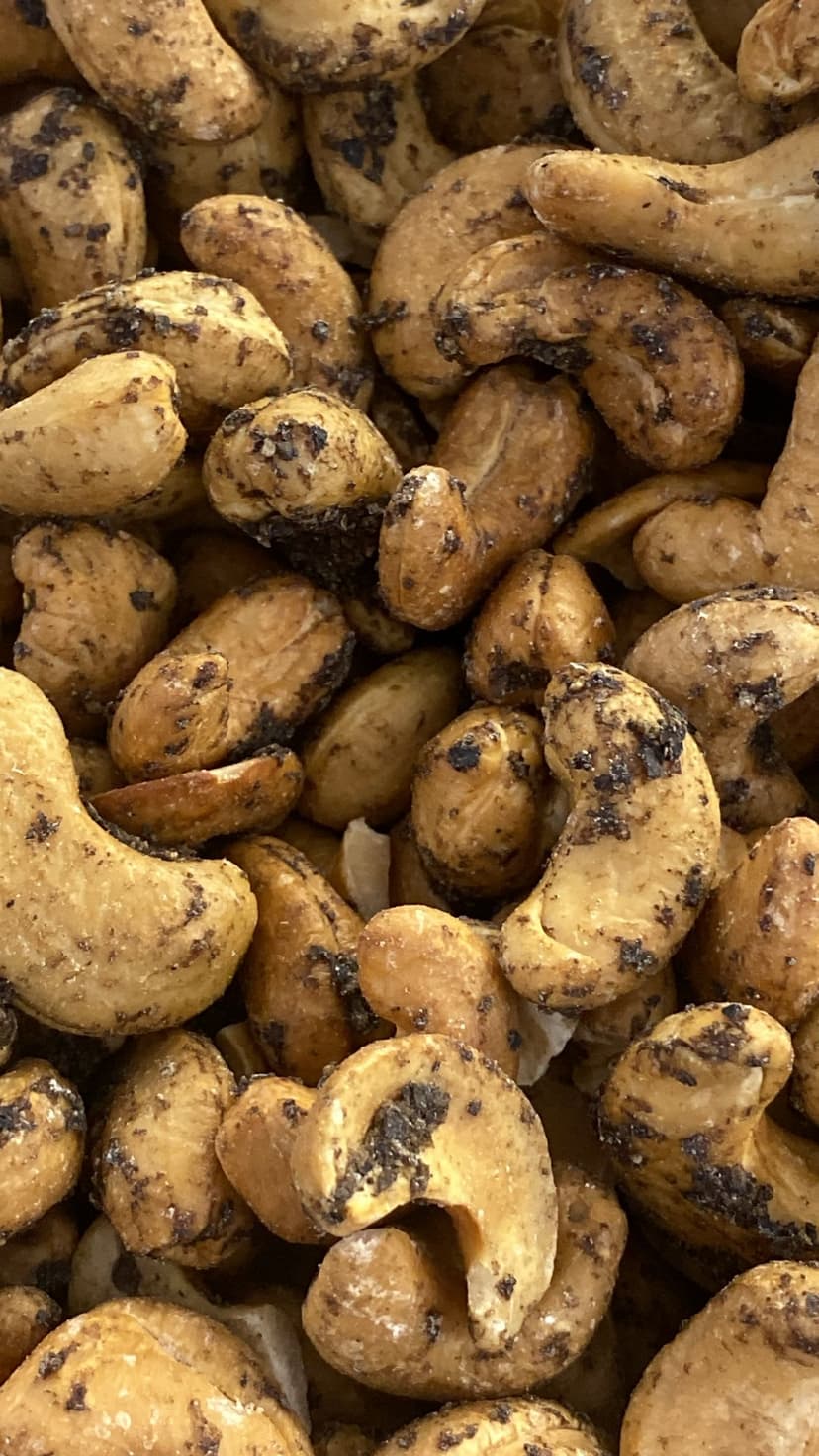cashew with black pepper